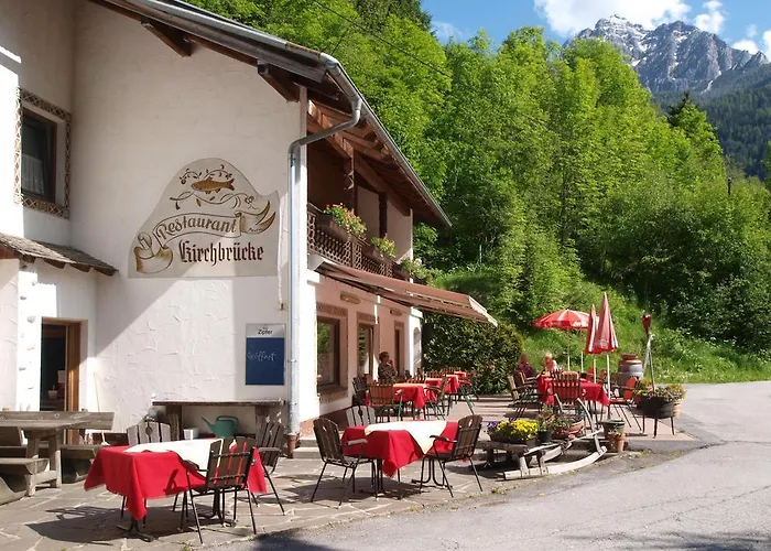 Kirchbruecke * Mieders