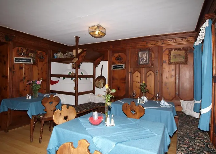 Kirchbruecke Mieders