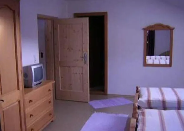 Kirchbruecke * Mieders