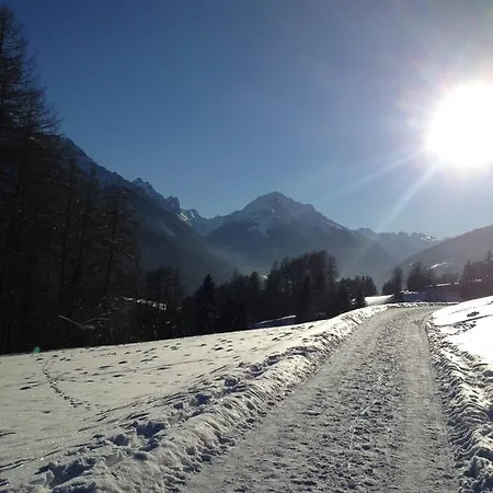 Kirchbruecke Mieders